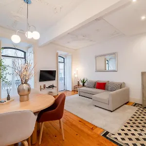 Apartment Beautiful In Bairro Alto - Quite, Lisbon